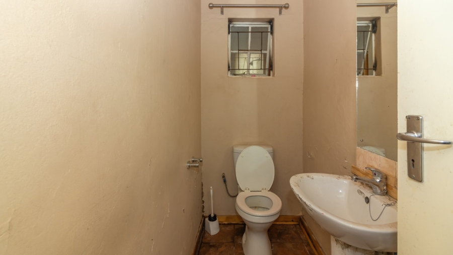 10 Bedroom Property for Sale in Kroonstad Central Free State